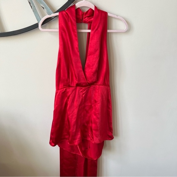 New! Elliatt Isabella play suit Red nwt 13667 - Picture 5 of 11